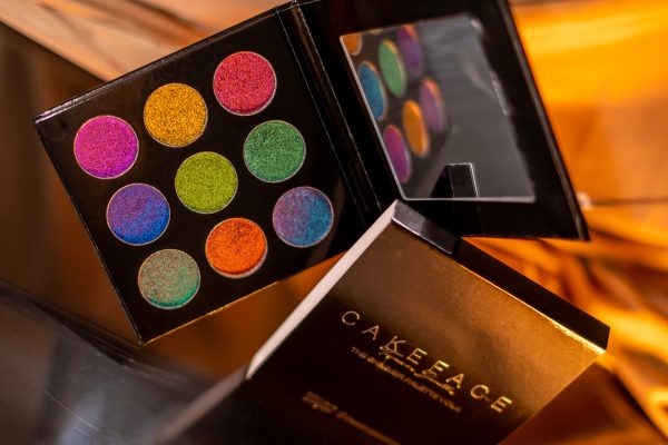 The LIMITED EDITION CakeFace Shimmer Palette Volume I - Image 3